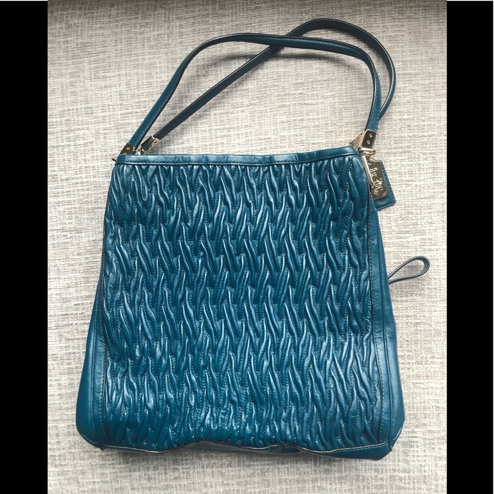 Like New Coach Handbag Purse